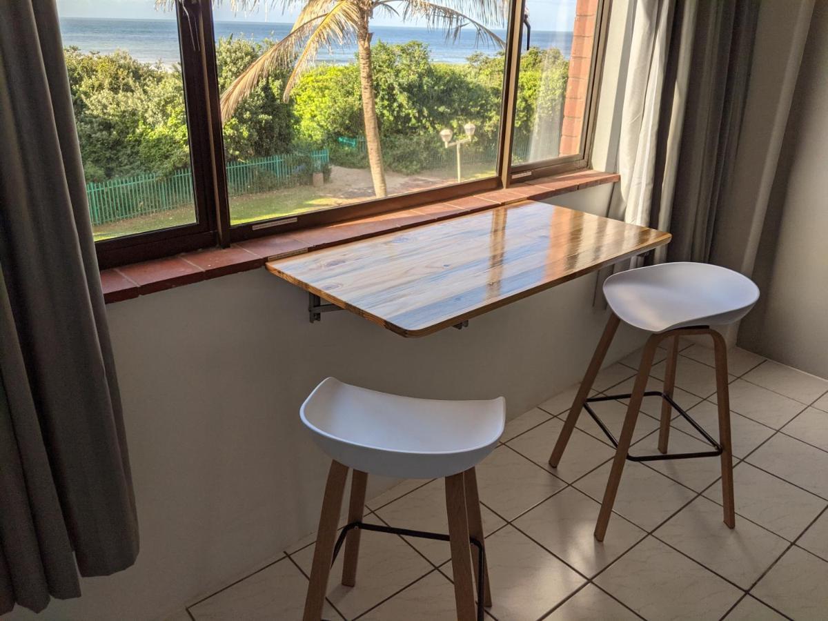 Capri24 - Modern Apartment Overlooking The Sea Amanzimtoti Extérieur photo